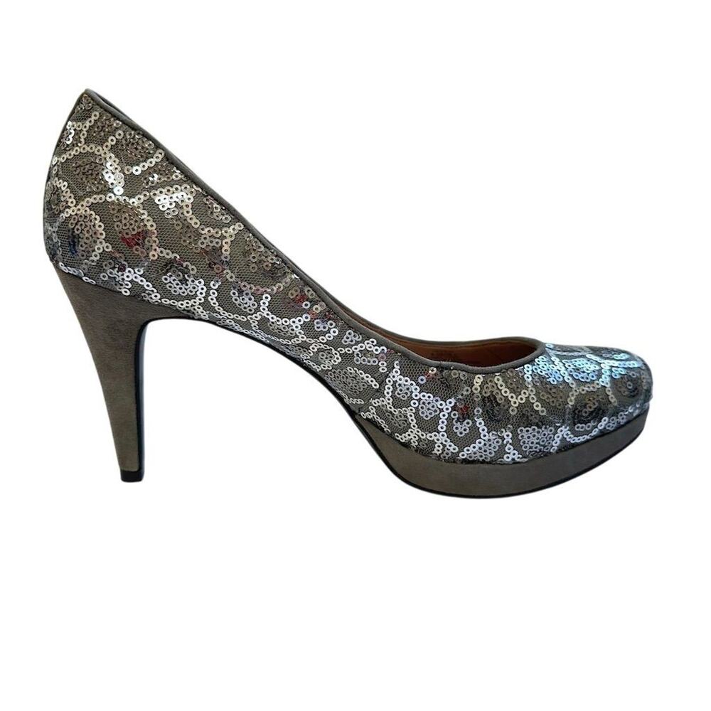 Vince Camuto Women's Silver Sequin Pumps Size 9.5 Party Heels - Picture 4 of 13